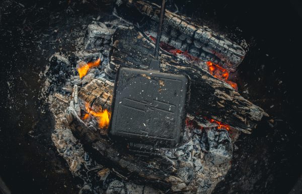 The Windmill Tosti-ijzer L dicht in vuur